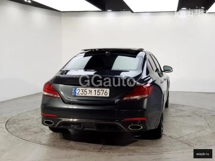 Genesis G70 3