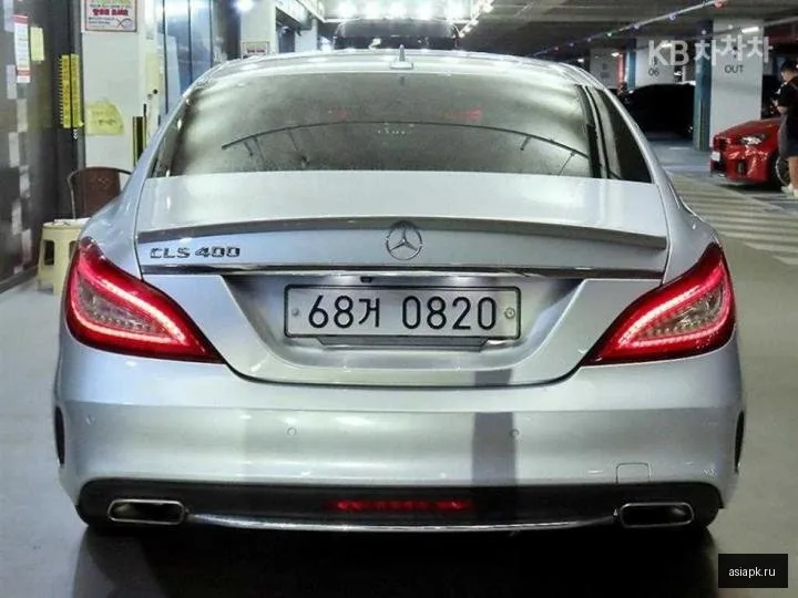 Mercedes-Benz CLS-Class 5