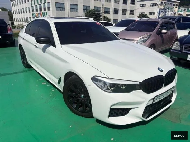 BMW 5-Series 4