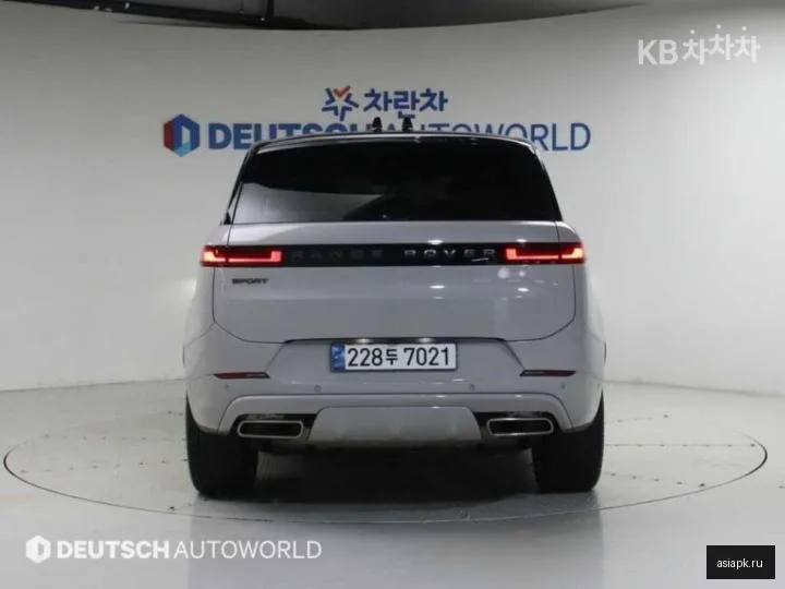 Land Rover Range Rover Sport 4