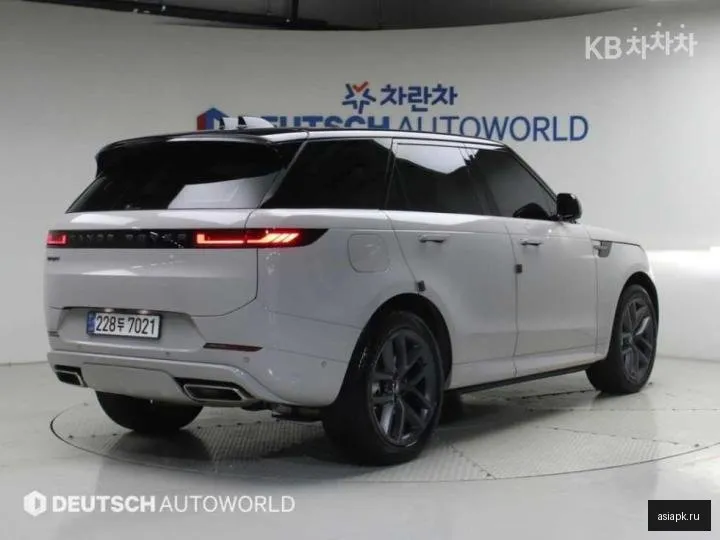 Land Rover Range Rover Sport 2