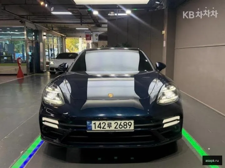 Porsche Panamera 3