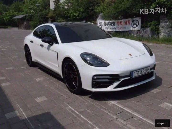 Porsche Panamera 2