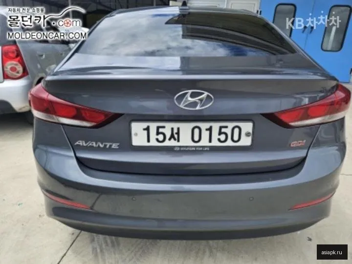 Hyundai Avante 4