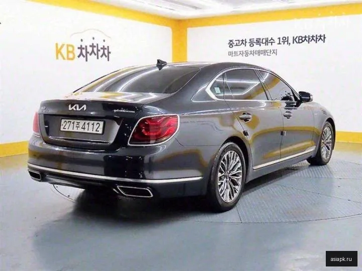 Kia K9 4