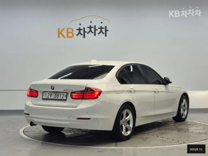 BMW 3-Series 3