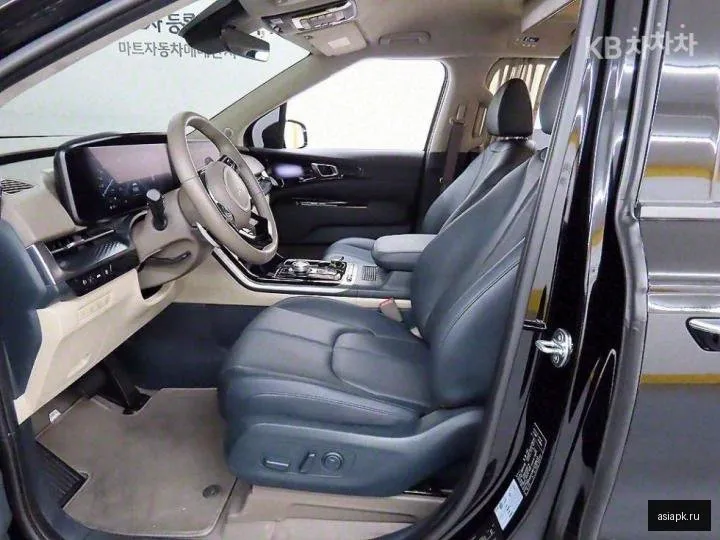 Kia Carnival 5