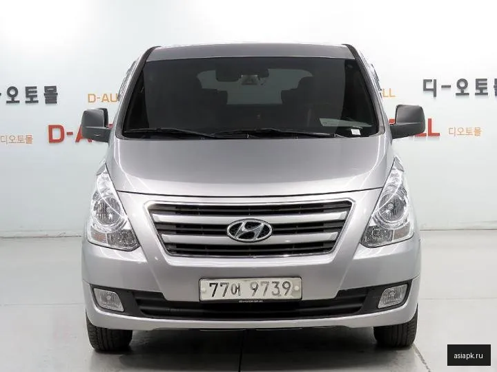 Hyundai Starex 2