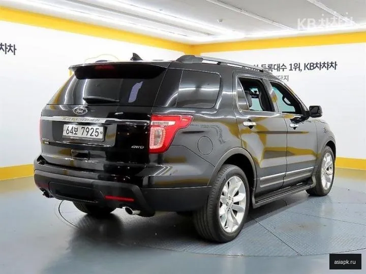 Ford Explorer 4