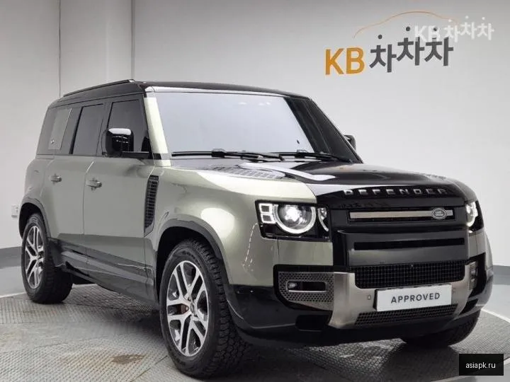Land Rover Defender 4