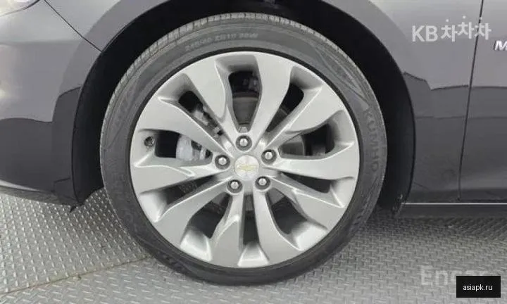 Chevrolet Malibu 5