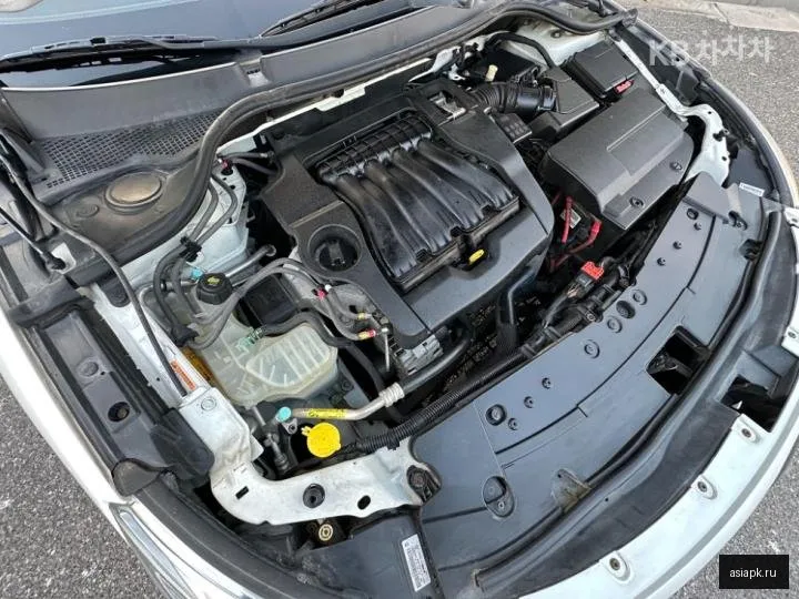 Renault Latitude 6