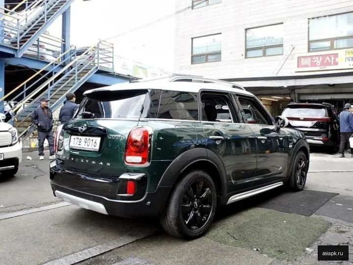 MINI Countryman 4