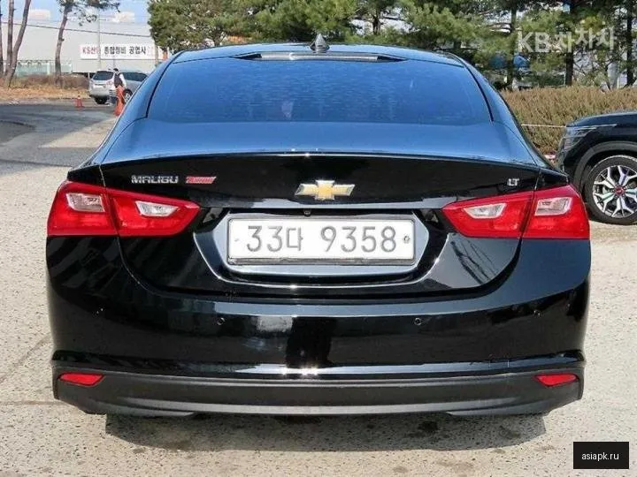 Chevrolet Malibu 4