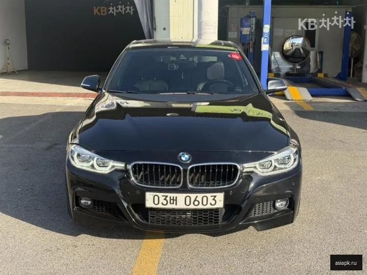 BMW 3-Series 3