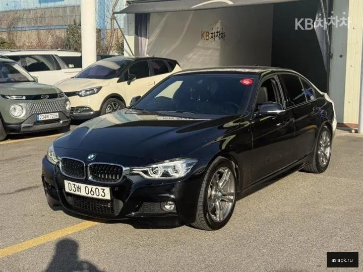 BMW 3-Series 2