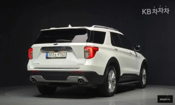 Ford Explorer 4