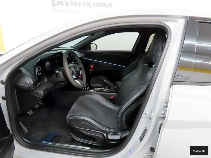 Hyundai Avante 5