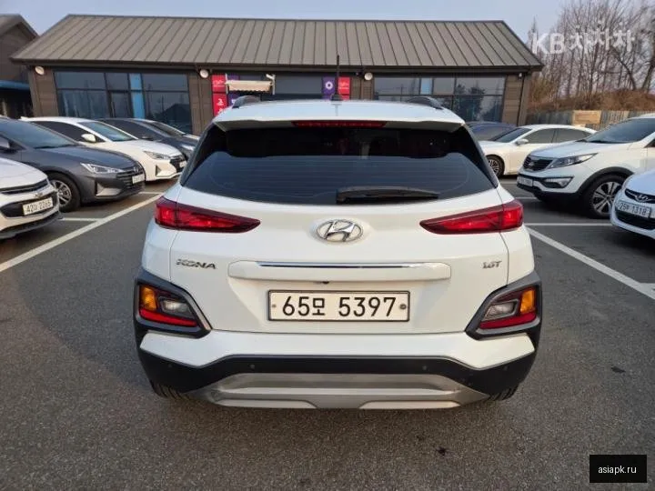 Hyundai Kona 5