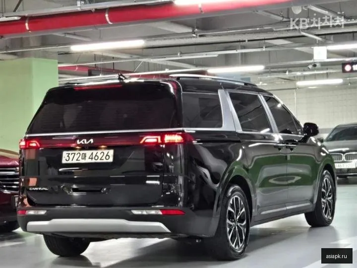 Kia Carnival 3