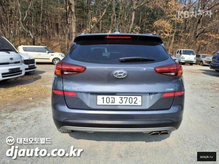 Hyundai Tucson 4