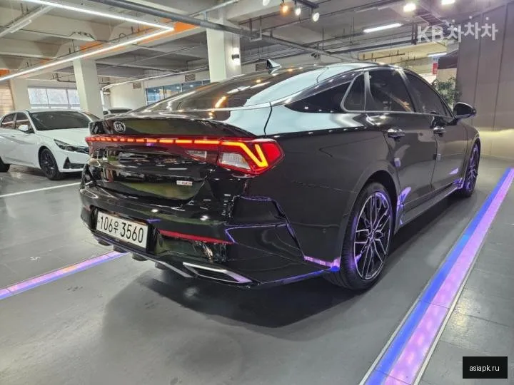 Kia K5 4