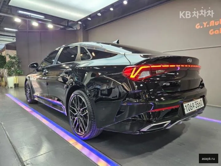 Kia K5 6