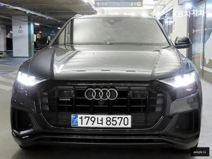 Audi Q8 2
