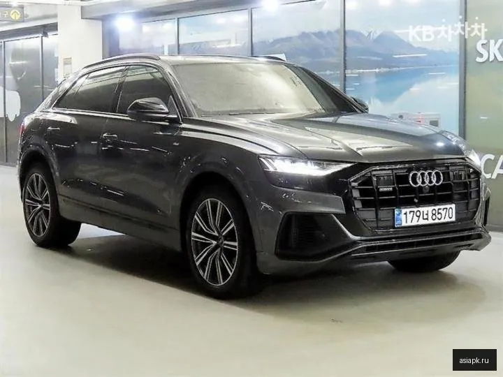 Audi Q8