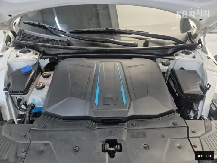 Hyundai Ioniq 5 5
