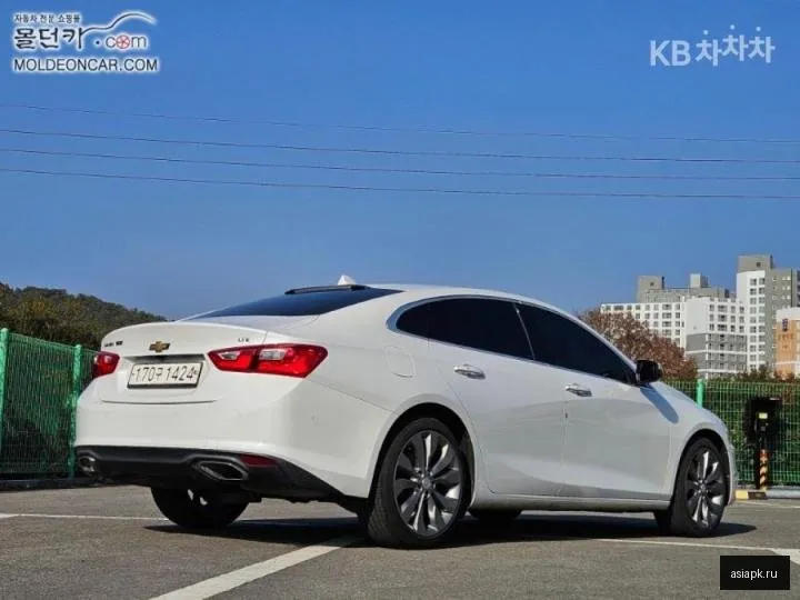 Chevrolet Malibu 4