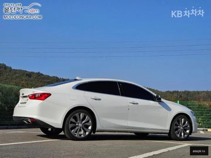 Chevrolet Malibu 2