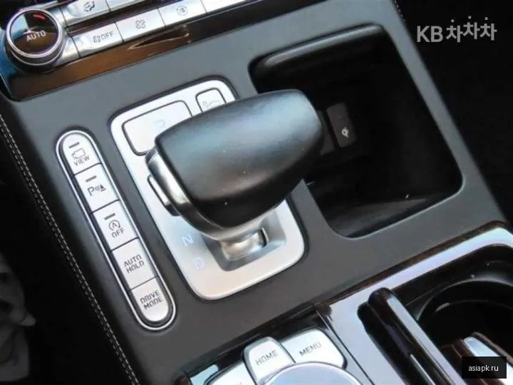 Genesis G90 6