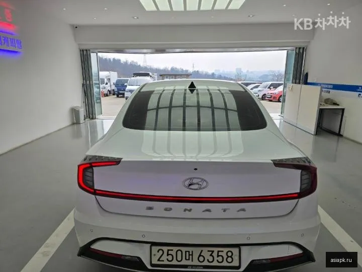 Hyundai Sonata 3