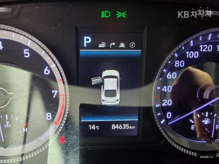 Hyundai Sonata 5