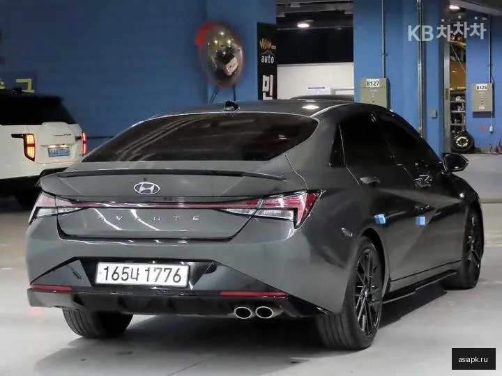 Hyundai Avante 4