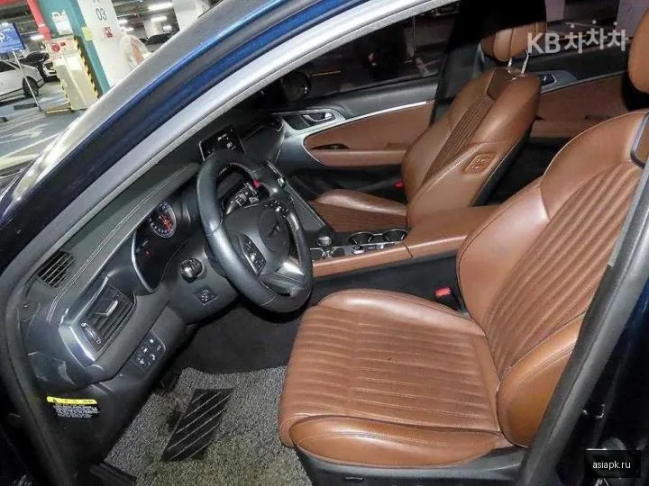 Genesis G70 6