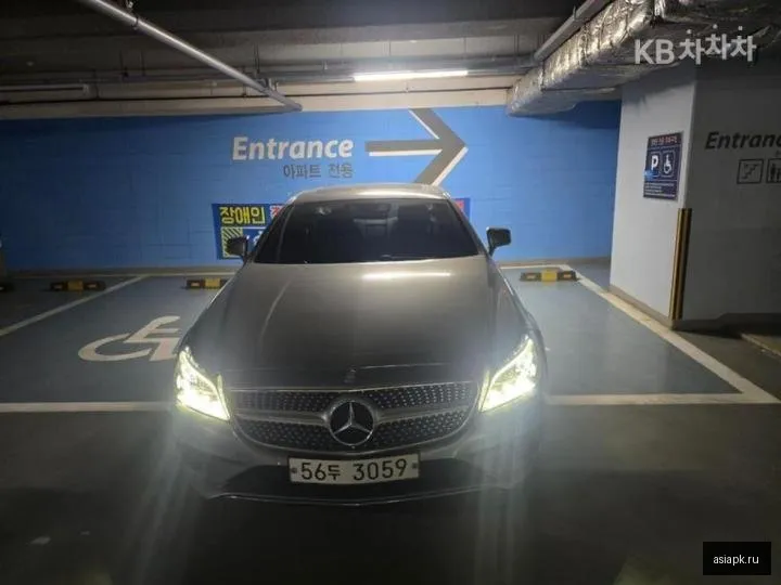 Mercedes-Benz CLS-Class 5