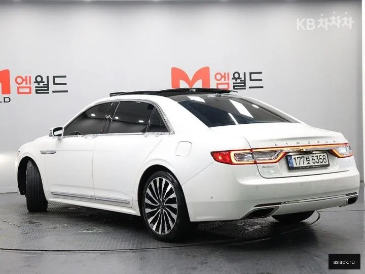 Lincoln Continental 4