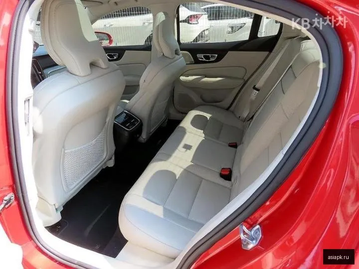 Volvo S60 6
