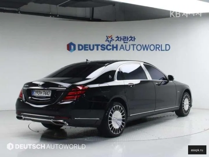 Mercedes-Benz S-Class 2