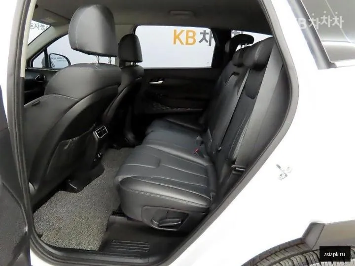 Hyundai Santa Fe 6