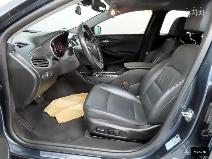 Chevrolet Malibu 5