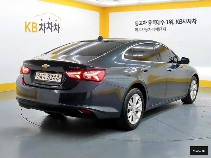 Chevrolet Malibu 4
