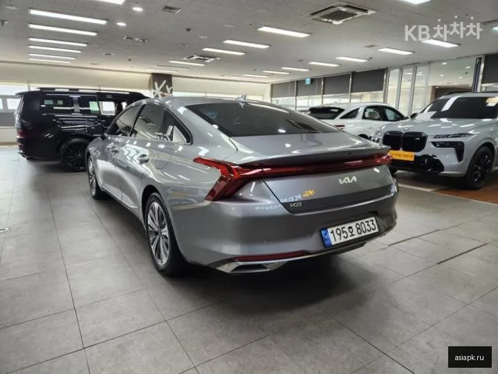 Kia K8 5