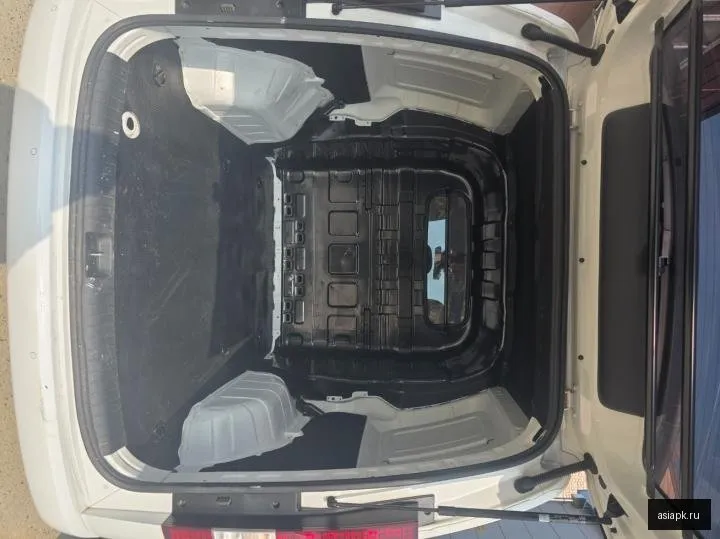 Hyundai Staria 5