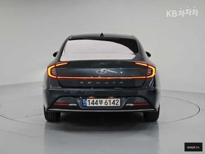 Hyundai Sonata 3