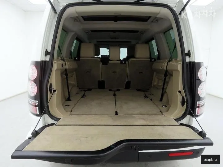Land Rover Discovery 5