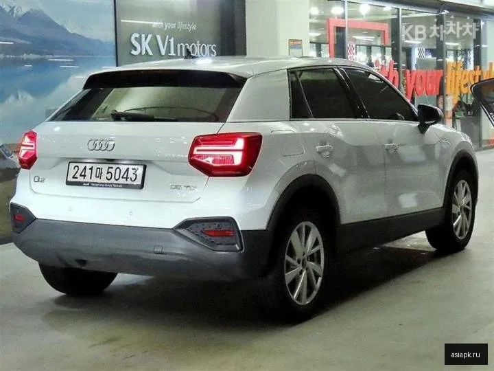 Audi Q2 4