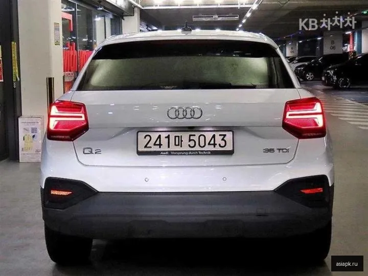 Audi Q2 5